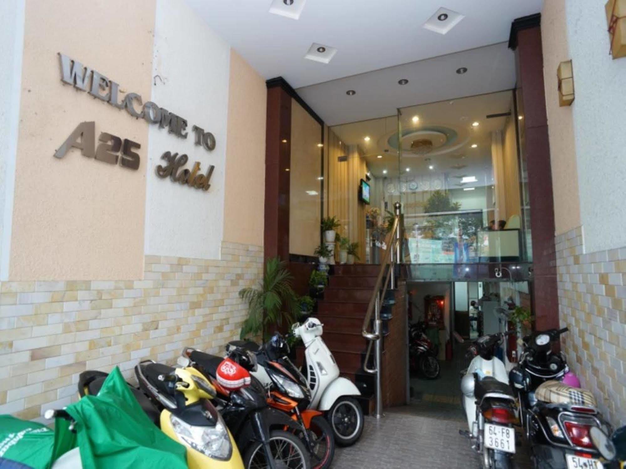 A25 Hotel - 22 Nguyen Cu Trinh Ho Şi Min Exterior foto